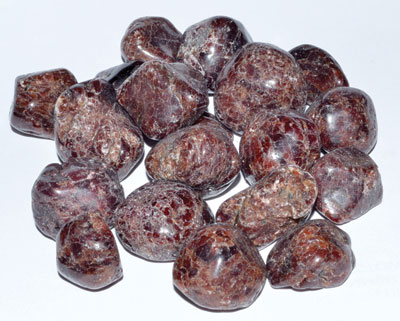 1 Lb Garnet tumbled - Click Image to Close