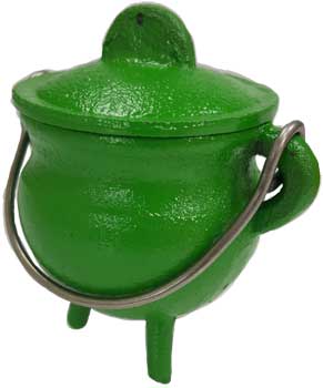 Plain cast iron cauldron w/ lid 2 3/4"